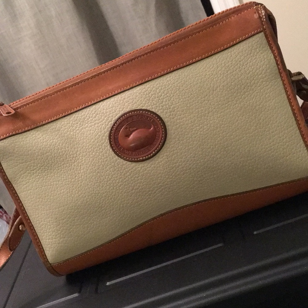 Vintage Dooney & Bourke purse